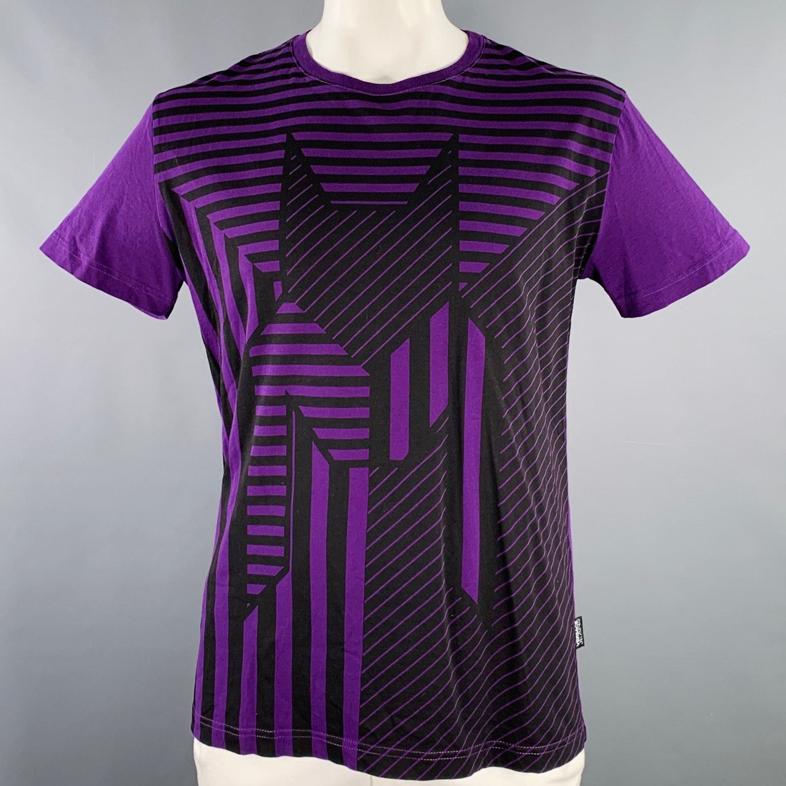 Versace Jeans Size L Purple Black Print Crew Neck T-Shirt
